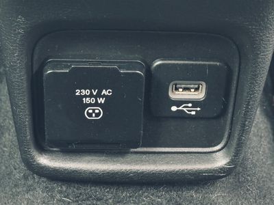 Jeep Compass 2.0L MJet 140 4WD Limited - fotografia 31