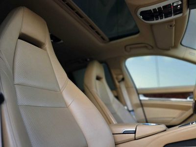 Porsche Panamera 4 3.6 PDK - fotografia 19