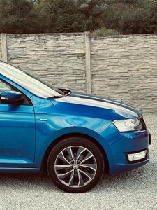 Škoda Rapid Spaceback SB 1.2 TSI 90k Drive - fotografia 13
