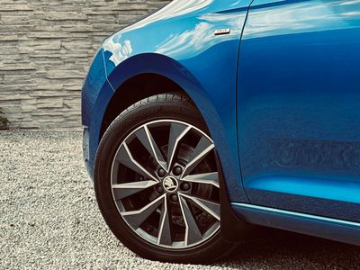 Škoda Rapid Spaceback SB 1.2 TSI 90k Drive - fotografia 19