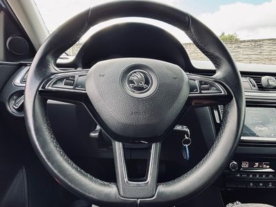 Škoda Rapid Spaceback SB 1.2 TSI 90k Drive - fotografia 39
