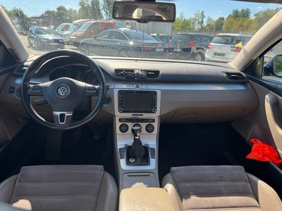 Volkswagen Passat 2.0 TDI Highline DPF - fotografia 11