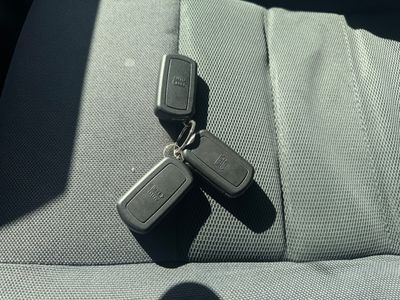 Land Rover Discovery 2.7 TDV6 SE - fotografia 16