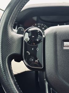 Land Rover Range Rover Velar 2.0D - fotografia 48