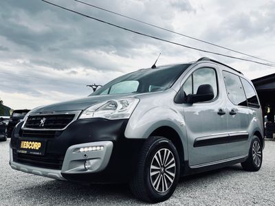 Peugeot Partner Tepee Exclusive 1.2 PureTech 81 kW – 1. majiteľ - fotografia 9