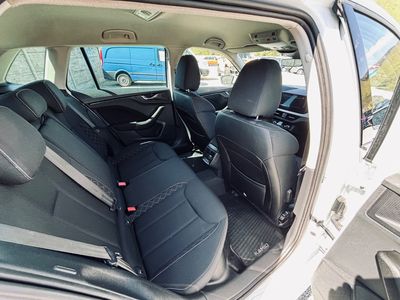 Škoda Kamiq 1.0 TSI Style - fotografia 32