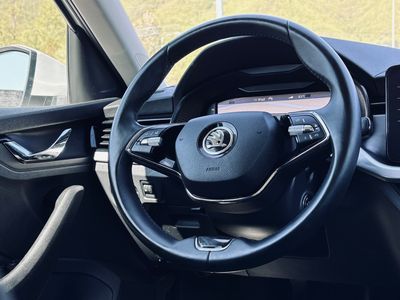 Škoda Kamiq 1.0 TSI Style - fotografia 35