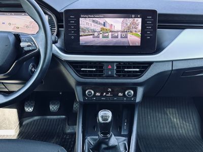 Škoda Kamiq 1.0 TSI Style - fotografia 36
