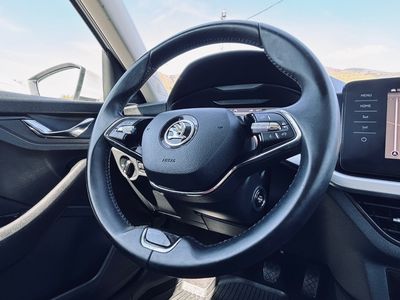 Škoda Kamiq 1.0 TSI Style - fotografia 41