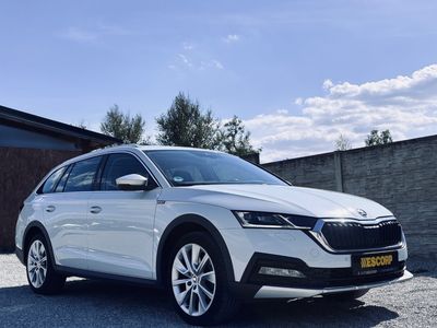 Škoda Octavia Combi 2.0 TDI Scout 4x4 DSG - fotografia 16