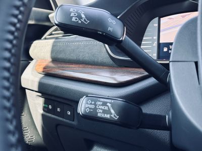 Škoda Octavia Combi 2.0 TDI Scout 4x4 DSG - fotografia 54