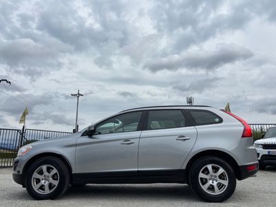Volvo XC60 2.4D AWD R-Design Geartronic - 4