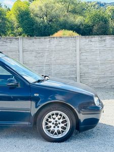 Volkswagen Golf Variant 1.9 TDI Comfortline - fotografia 12