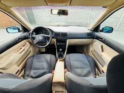 Volkswagen Golf Variant 1.9 TDI Comfortline - fotografia 25