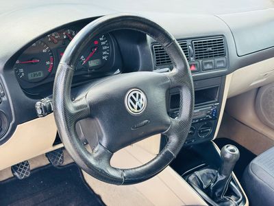 Volkswagen Golf Variant 1.9 TDI Comfortline - fotografia 29