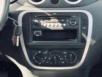 Citroën C3 1.4 54kw, r.v 4/2009, 5dv., M5, LPG - fotografia 18