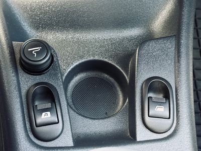 Citroën C3 1.4 54kw, r.v 4/2009, 5dv., M5, LPG - fotografia 23
