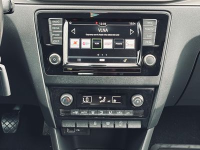 Škoda Rapid Spaceback SB 1.0 TSI 110k Extra EU6 - fotografia 33