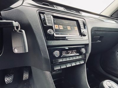 Škoda Rapid Spaceback SB 1.0 TSI 110k Extra EU6 - fotografia 40