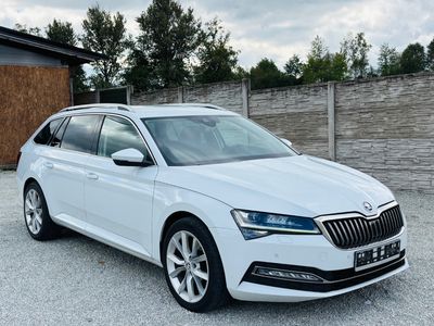 Škoda Superb Combi 2.0 TDI SCR Style DSG - fotografia 12