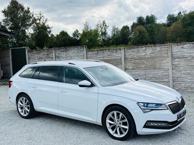 Škoda Superb Combi 2.0 TDI SCR Style DSG - fotografia 13
