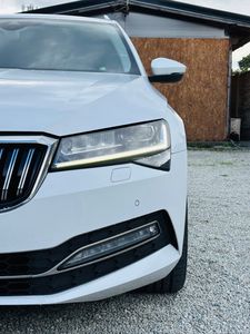 Škoda Superb Combi 2.0 TDI SCR Style DSG - fotografia 21