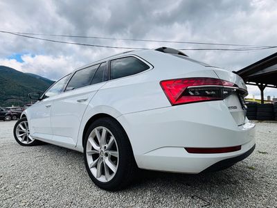 Škoda Superb Combi 2.0 TDI SCR Style DSG - 3