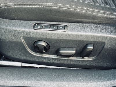 Škoda Superb Combi 2.0 TDI SCR Style DSG - fotografia 40