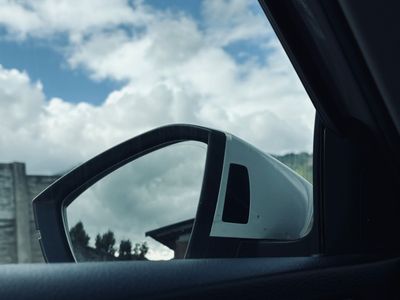 Škoda Superb Combi 2.0 TDI SCR Style DSG - fotografia 45