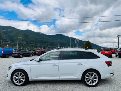 Škoda Superb Combi 2.0 TDI SCR Style DSG - fotografia 9