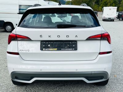 Škoda Kamiq 1.0 TSI Style - fotografia 17