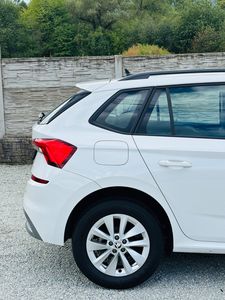 Škoda Kamiq 1.0 TSI Style - fotografia 26