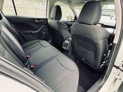 Škoda Kamiq 1.0 TSI Style - fotografia 30