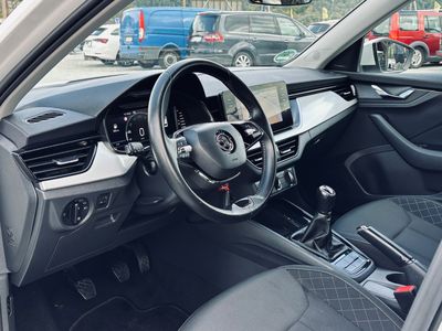 Škoda Kamiq 1.0 TSI Style - fotografia 41