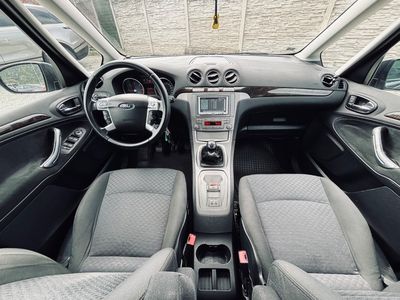 Ford Galaxy 2.0 TDCi Trend - fotografia 26