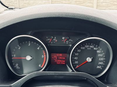Ford Galaxy 2.0 TDCi Trend - fotografia 39