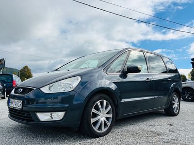 Ford Galaxy 2.0 TDCi Trend - fotografia 9