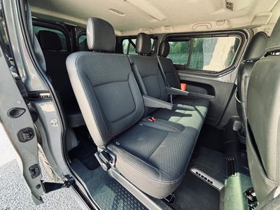 Opel Vivaro Van 1.6 BiTurbo CDTI 145 L1H1 S&amp;S 2,9 Base - fotografia 23