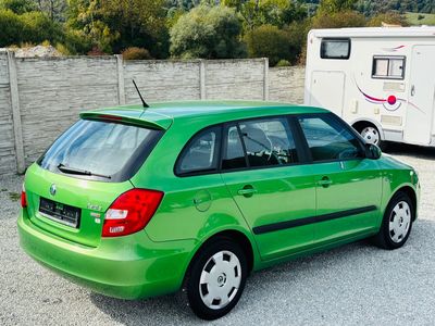 Škoda Fabia Combi 1.6 TDI 105k Elegance - fotografia 14