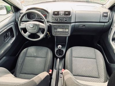 Škoda Fabia Combi 1.6 TDI 105k Elegance - fotografia 31