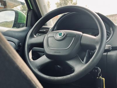 Škoda Fabia Combi 1.6 TDI 105k Elegance - fotografia 33