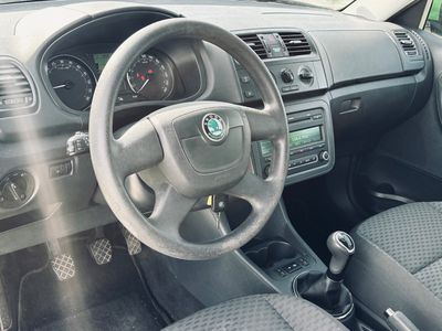 Škoda Fabia Combi 1.6 TDI 105k Elegance - fotografia 36