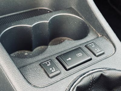 Škoda Fabia Combi 1.6 TDI 105k Elegance - fotografia 39