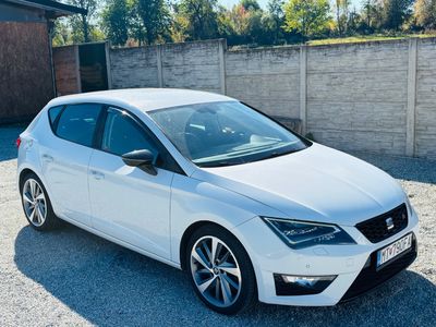 Seat Leon 1.8 TSI Ecomotive FR - fotografia 23