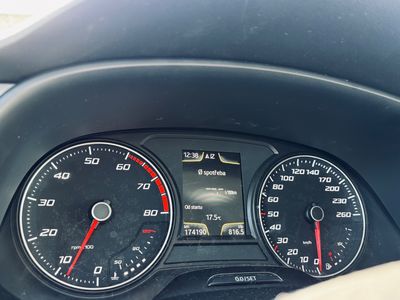 Seat Leon 1.8 TSI Ecomotive FR - fotografia 51