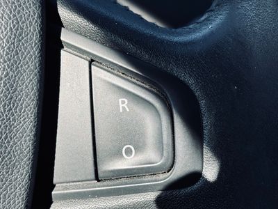 Renault Grand Scénic 1.9 dCi Advantage - fotografia 32