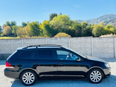 Volkswagen Golf Variant 1.6 TDI Comfortline - fotografia 14
