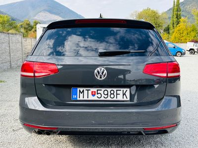 Volkswagen Passat Variant 2.0 TDI 190k BMT Highline DSG Business - fotografia 16