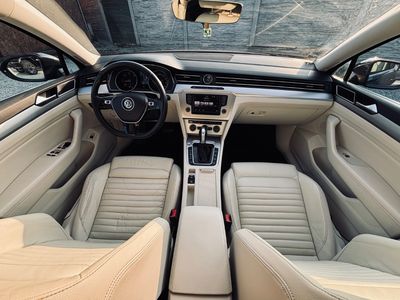Volkswagen Passat Variant 2.0 TDI 190k BMT Highline DSG Business - fotografia 33