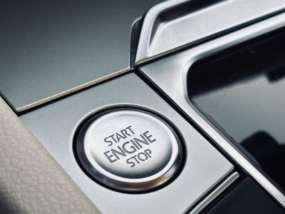 Volkswagen Passat Variant 2.0 TDI 190k BMT Highline DSG Business - fotografia 43